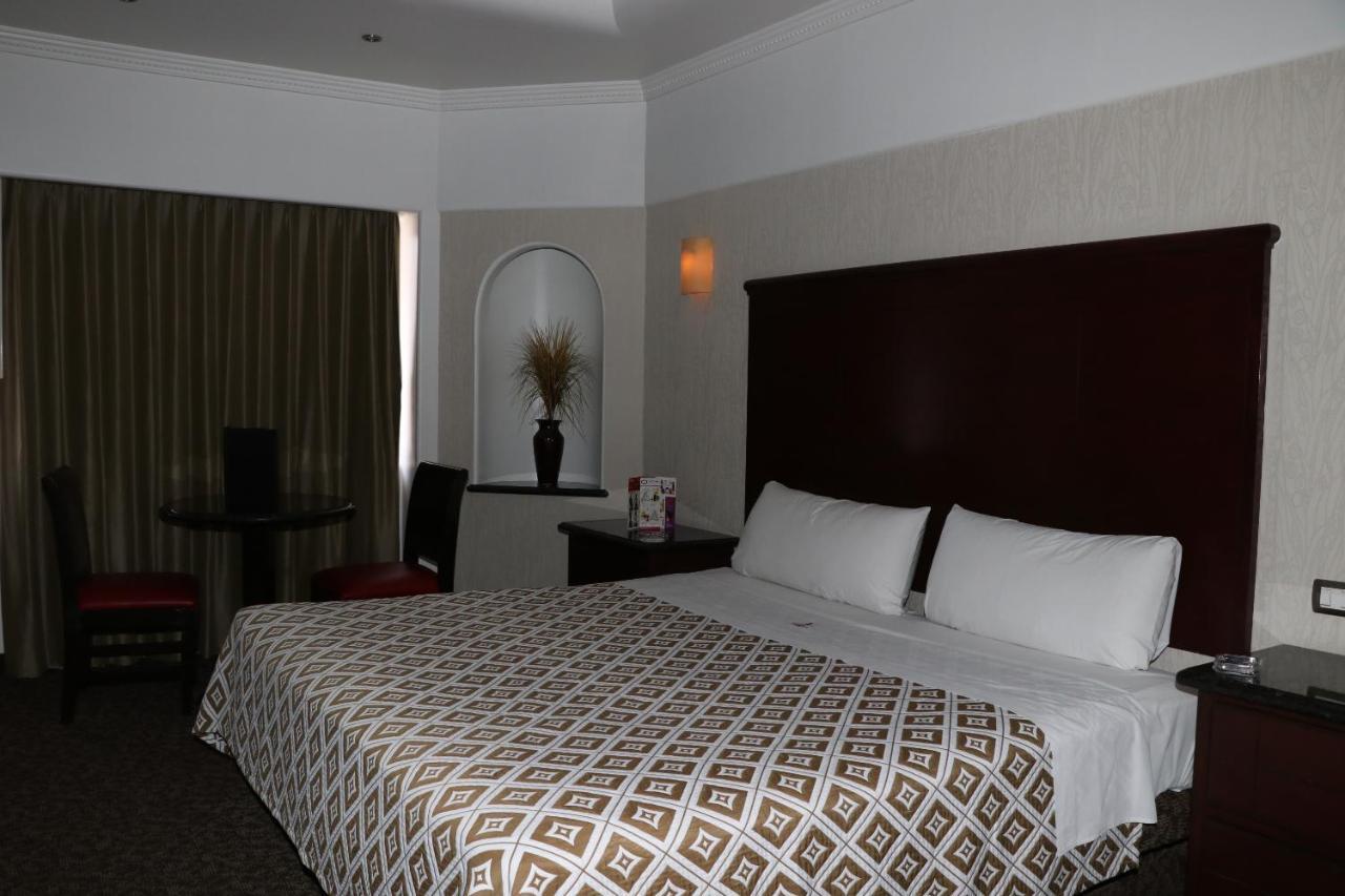 Motel Marina Marbella Love hotel